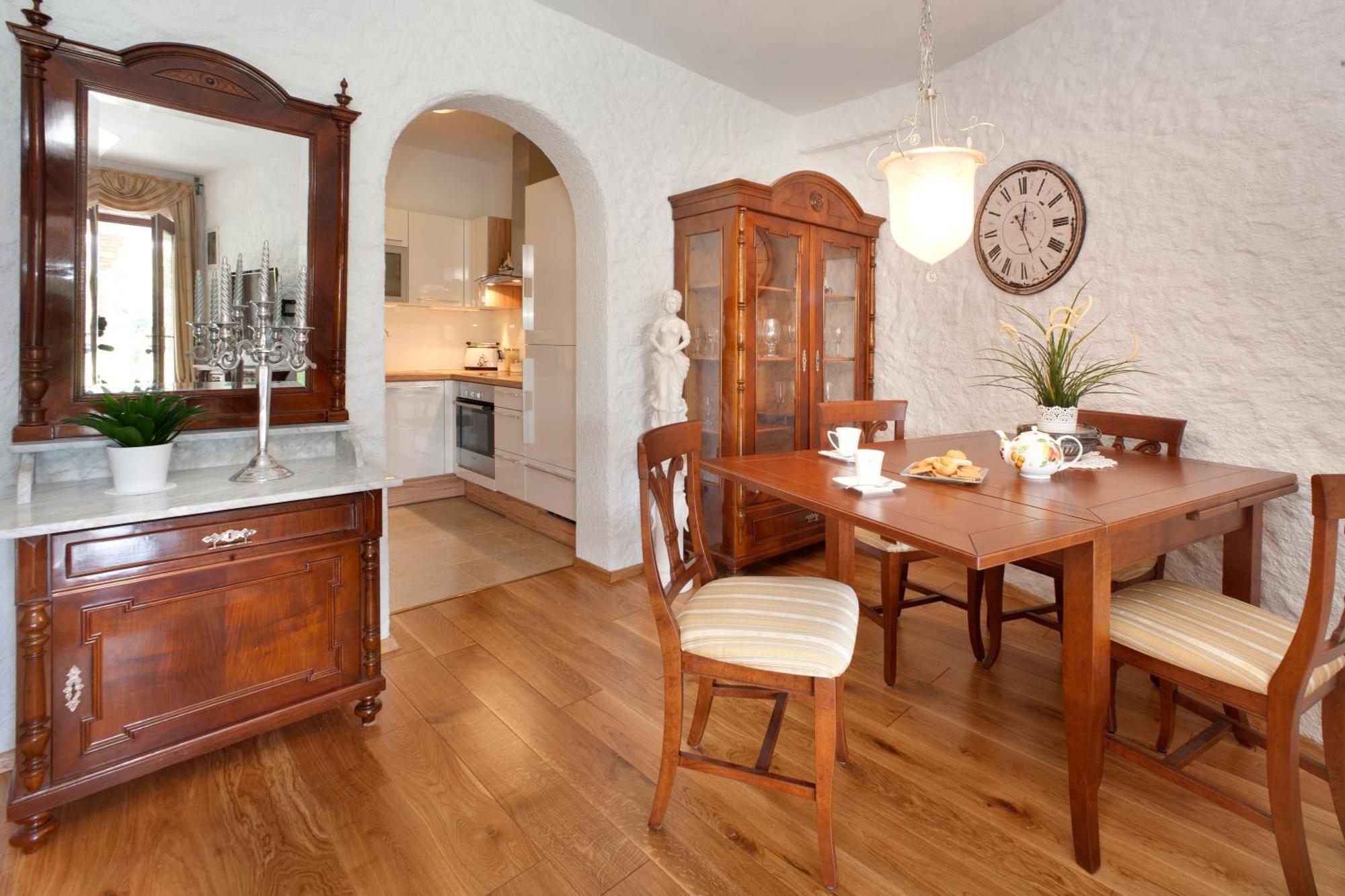Villa Castello Rausch Valkarin Kültér fotó