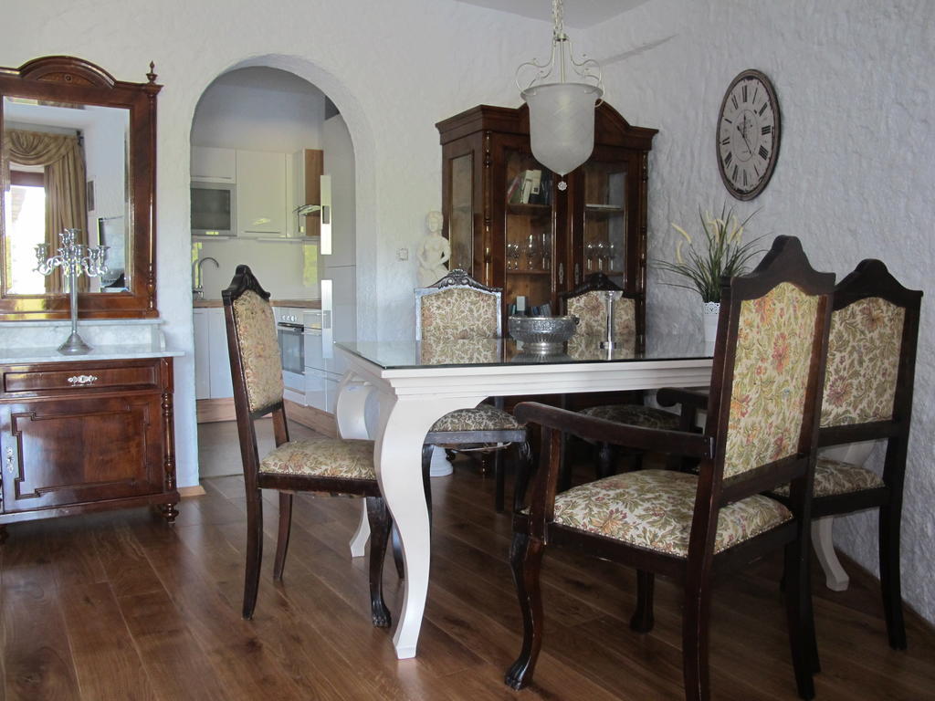 Villa Castello Rausch Valkarin Kültér fotó